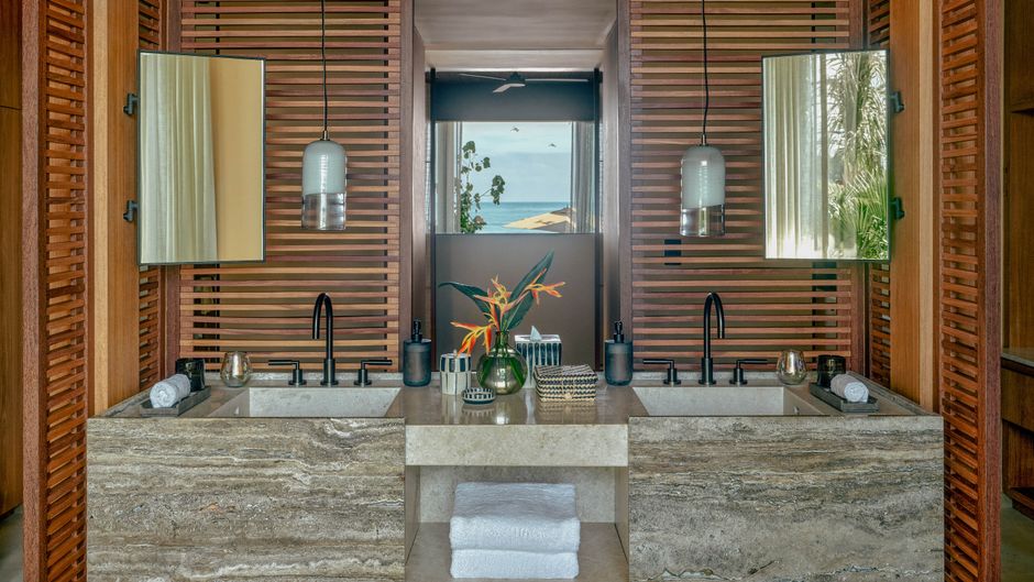 Rosewood Mandarina Suite