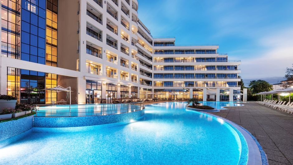 Four Points Sunny Beach Exterior