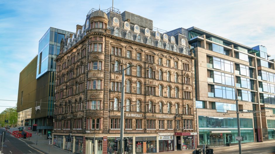 Old Waverley Hotel Exterior