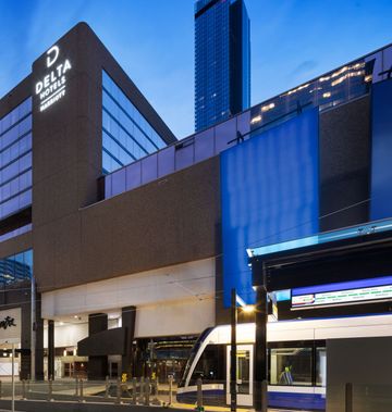 Delta Hotels Edmonton Centre Suites