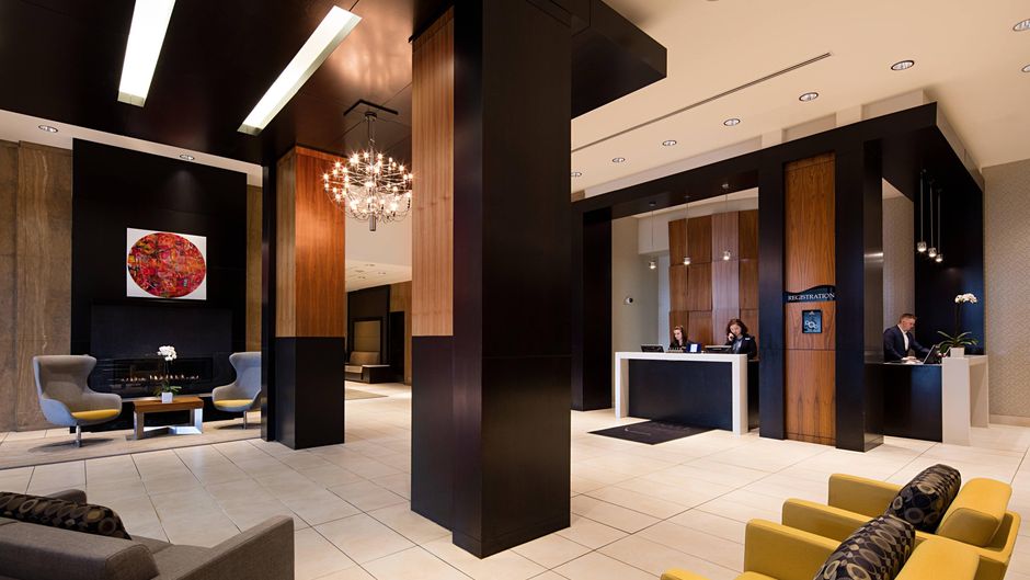 Delta Edmonton South Hotel & Conf Ctr Lobby