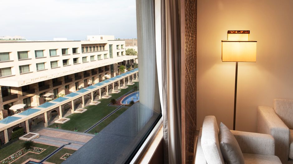 Jumeirah Messilah Beach Hotel & Spa Exterior