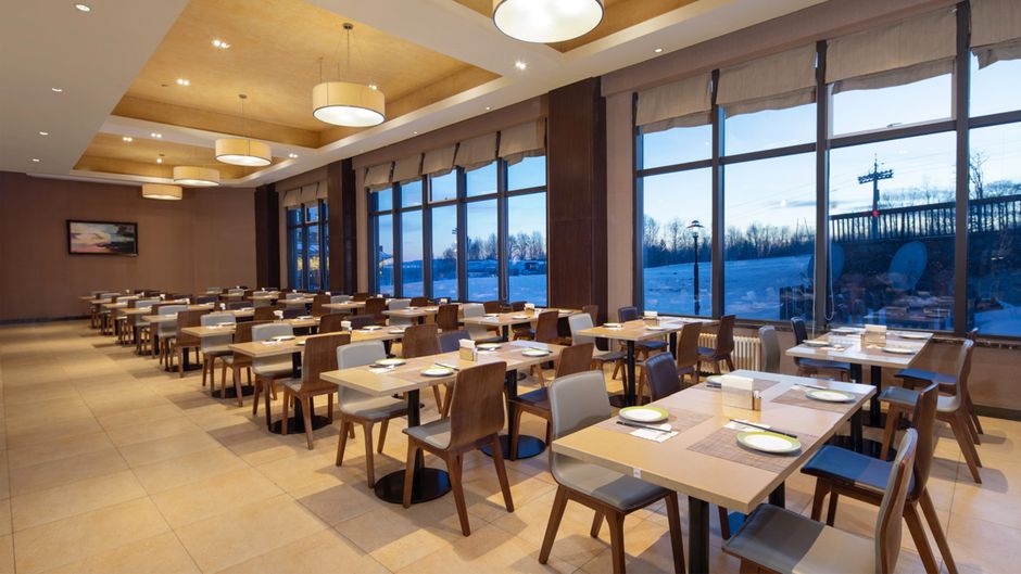Holiday Inn Express Changbaishan Restaurant
