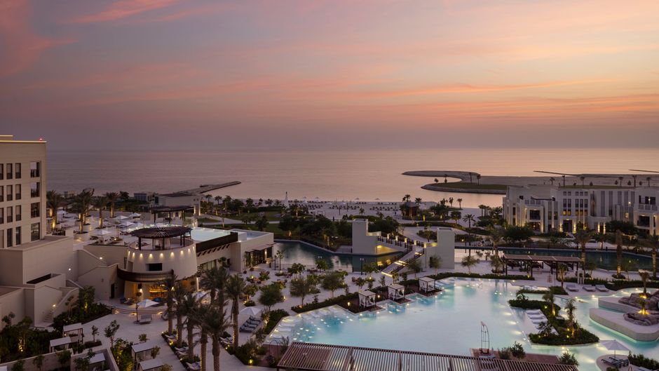 Jumeirah Gulf of Bahrain Resort & Spa Exterior