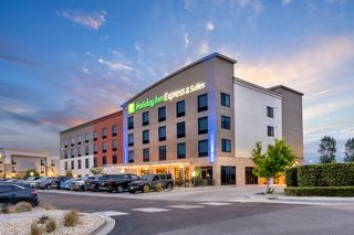 Holiday inn Express & Stes AFA Northgate