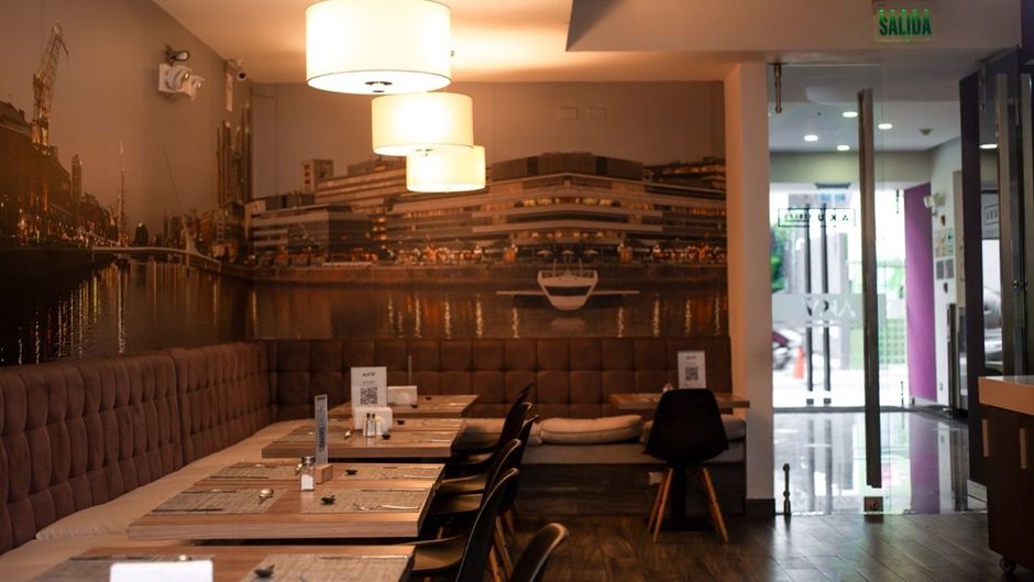 Aku Hotels Restaurant