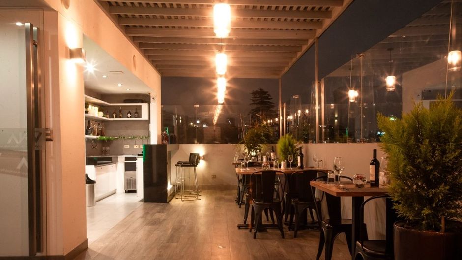 Aku Hotels Restaurant