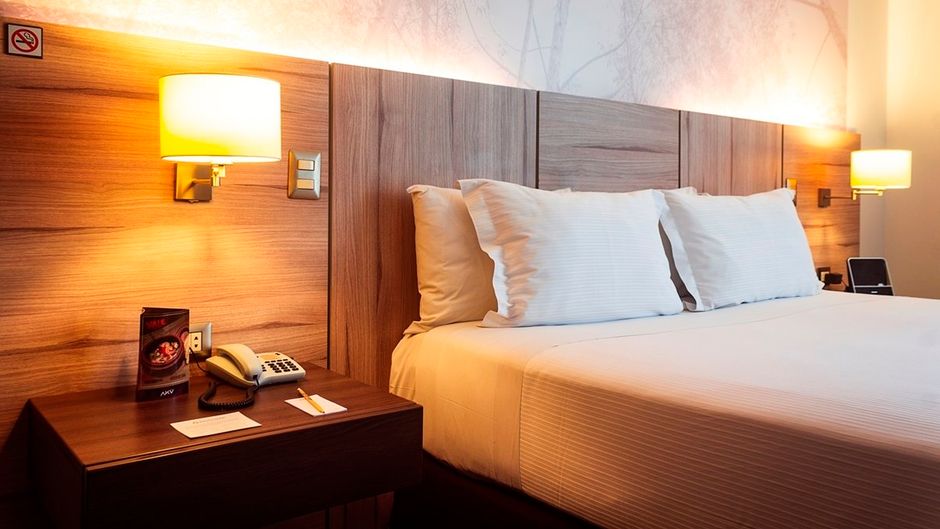 Aku Hotels Room