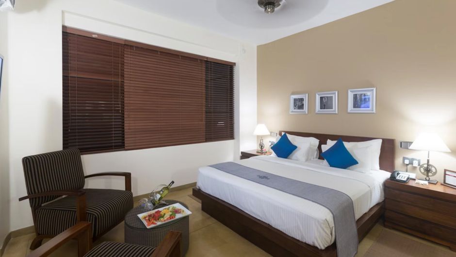 Colombo Court Hotel & Spa Room