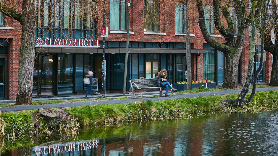 Clayton Hotel Charlemont Exterior