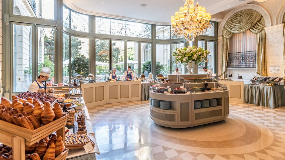 Ritz Paris Exterior