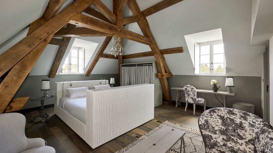 COMO Le Montrachet Room
