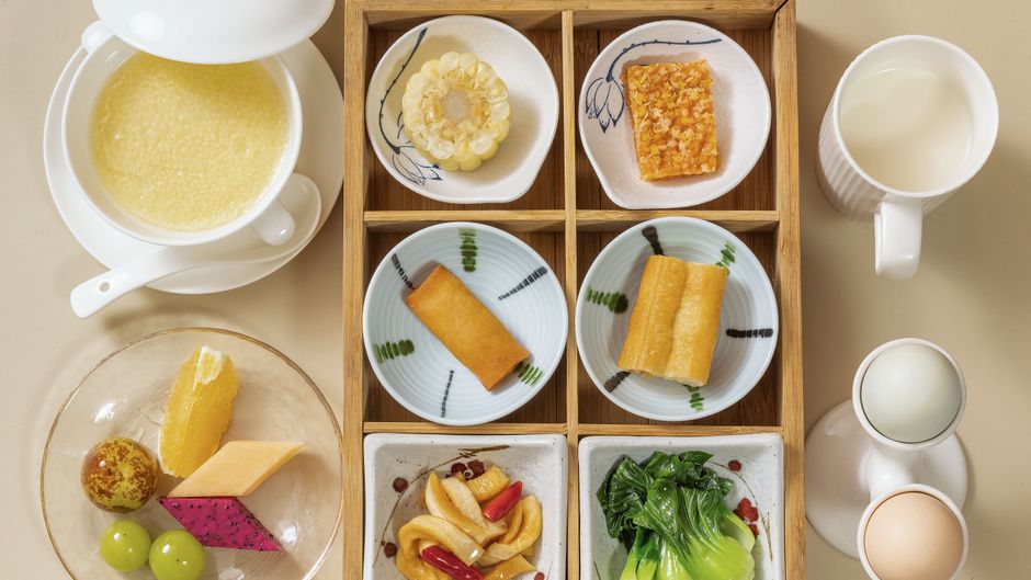 Pushine Jinfoshan Resort Hotel Restaurant