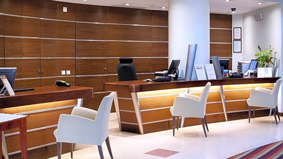 MS Aparthotel Lobby