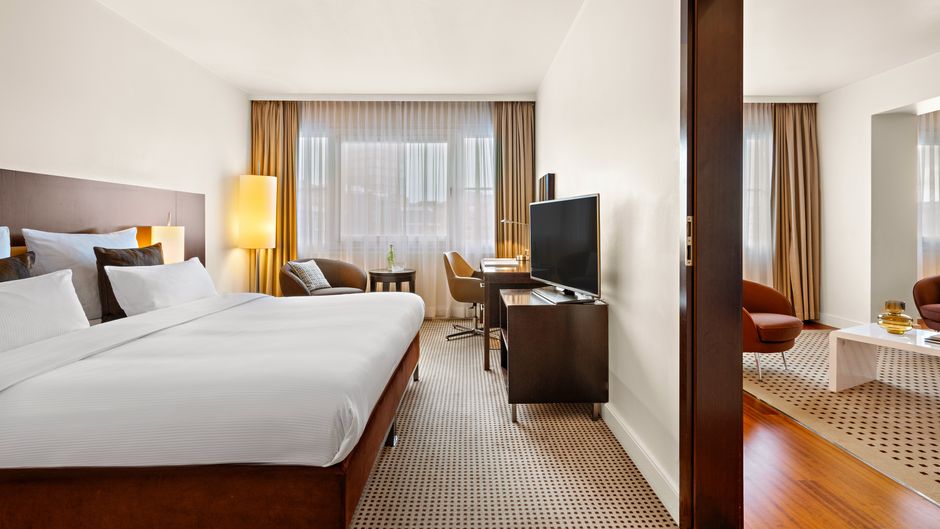 Crowne Plaza Berlin City Centre Suite