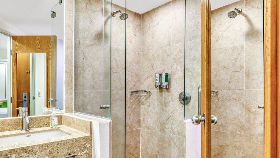One Salina Cruz Room