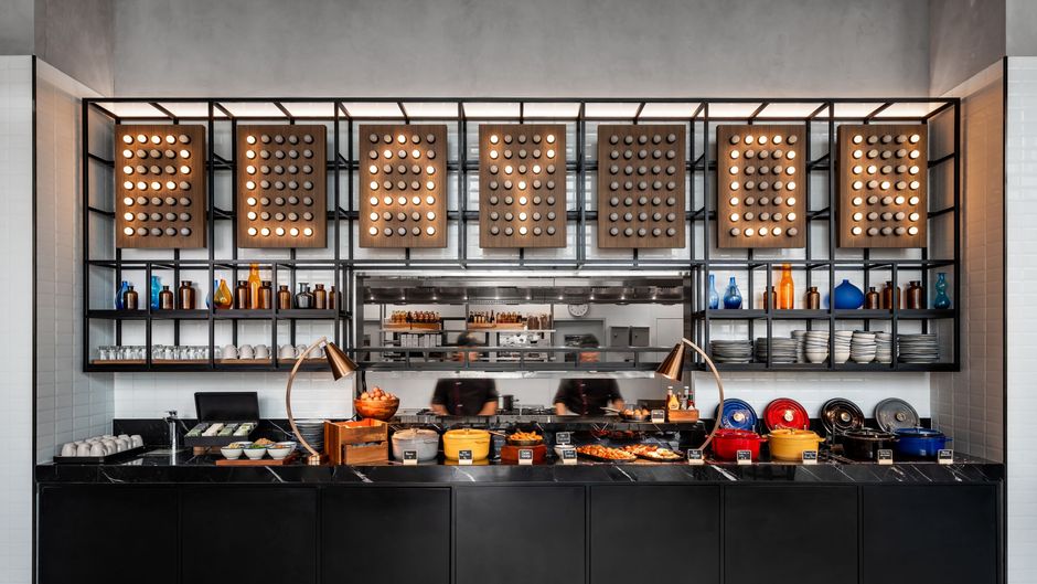 Moxy Bangkok Ratchaprasong Restaurant