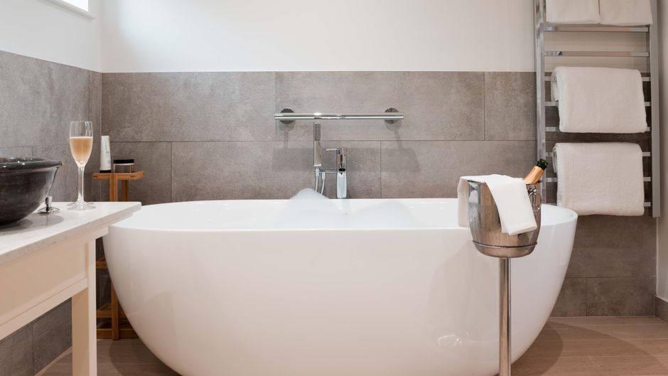 Montagu Arms Hotel Suite