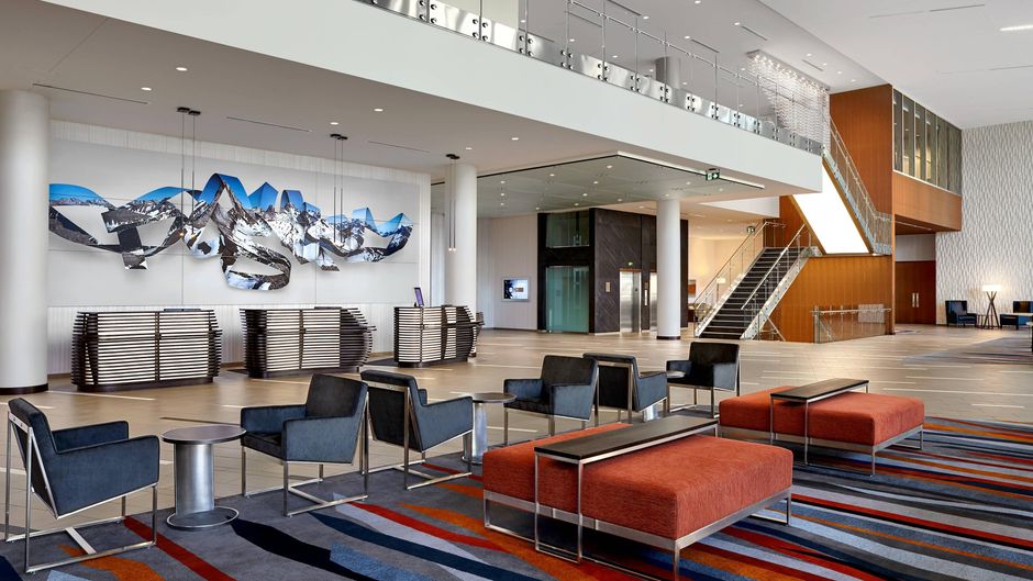 Calgary Airport Marriott In-Terminal Lobby