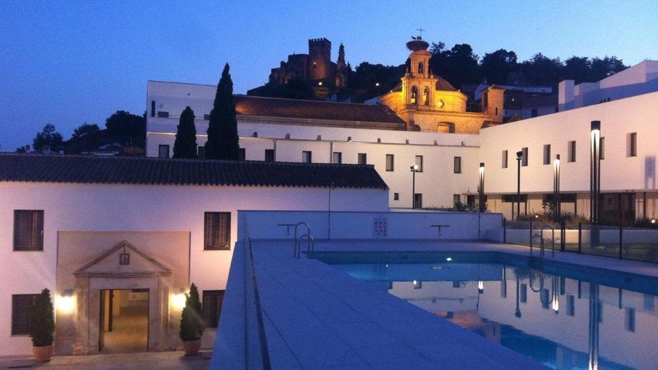 Hotel Convento Aracena Pool