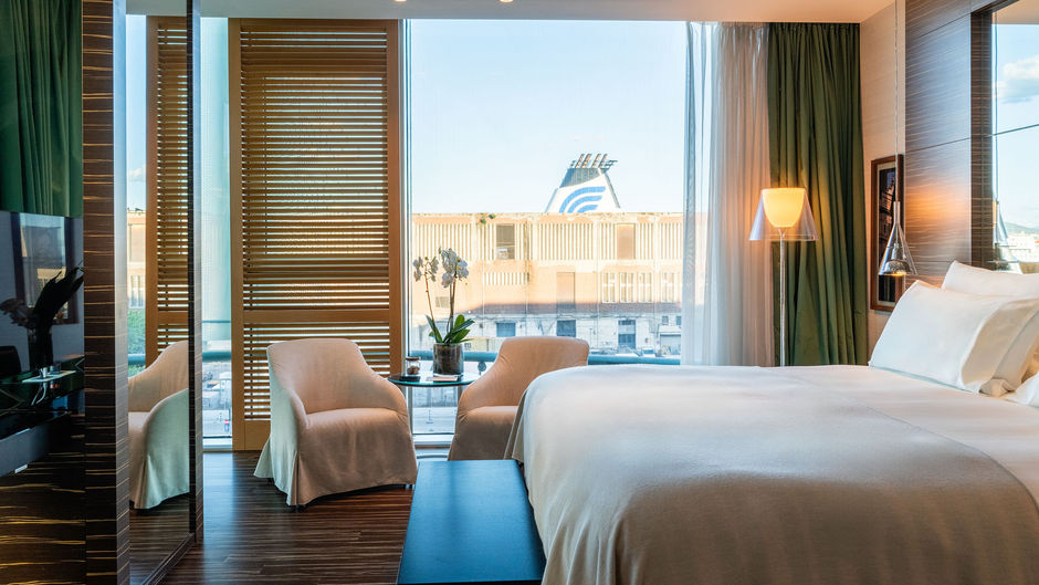 Romeo Hotel Suite