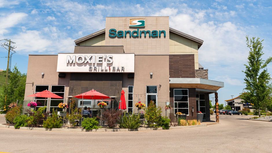 Sandman Hotel & Stes Calgary South Restaurant
