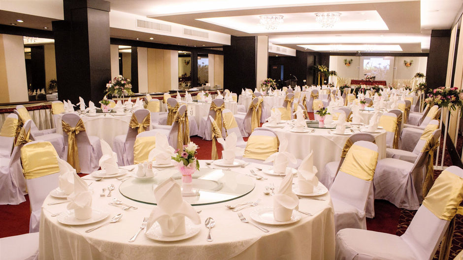 Nouvo City Hotel Meeting