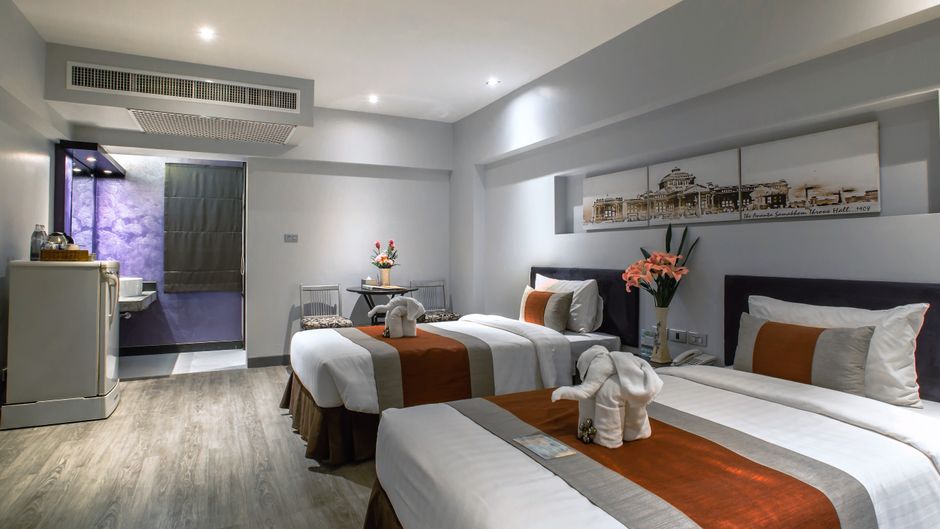 Nouvo City Hotel Room