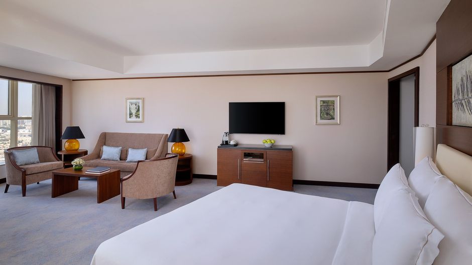 Grand Millennium Dubai Suite