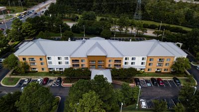 Courtyard Memphis East/Bill Morris