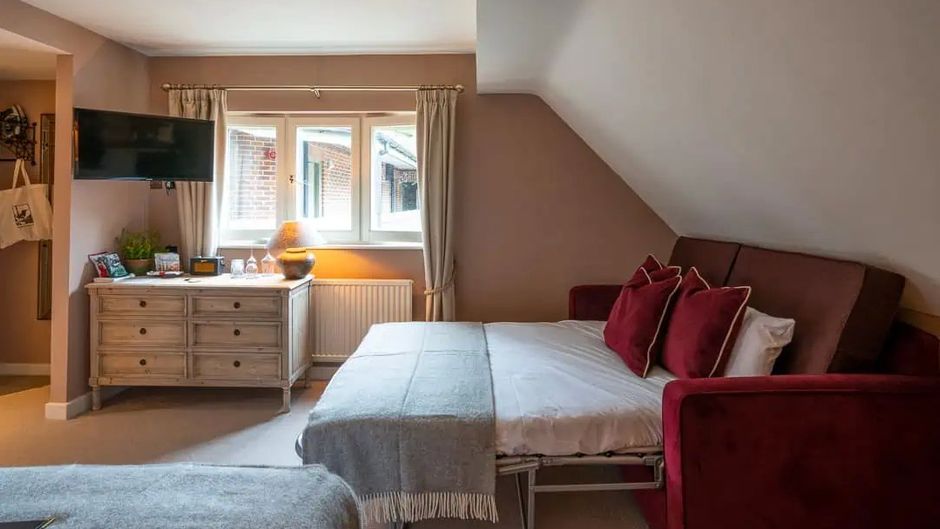 The Bird In Hand Inn Room