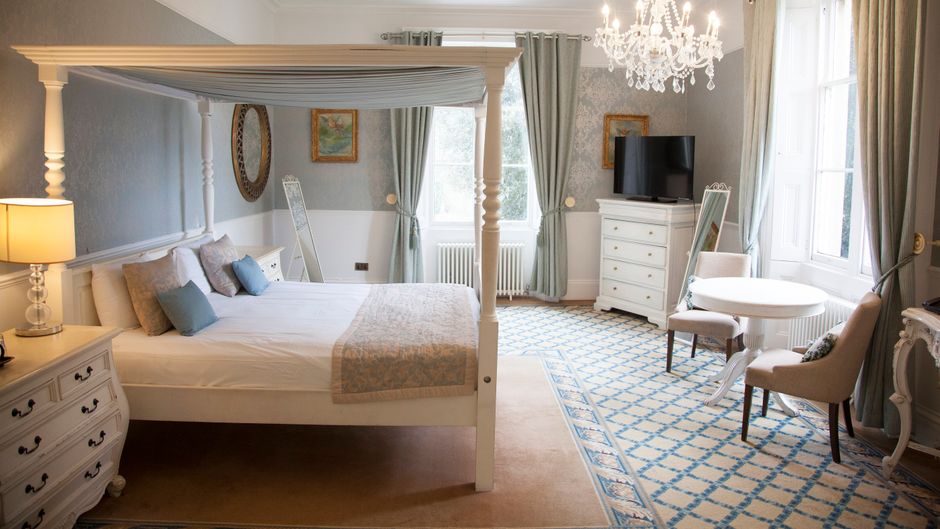 Shendish Manor Hotel Room