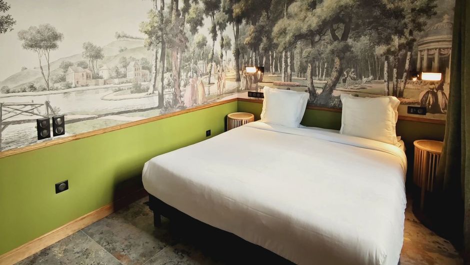 Relais Monceau Room