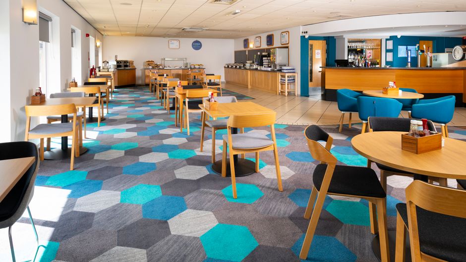 Holiday Inn Express Gloucester South Restaurant