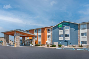 Holiday Inn Express Tuscola