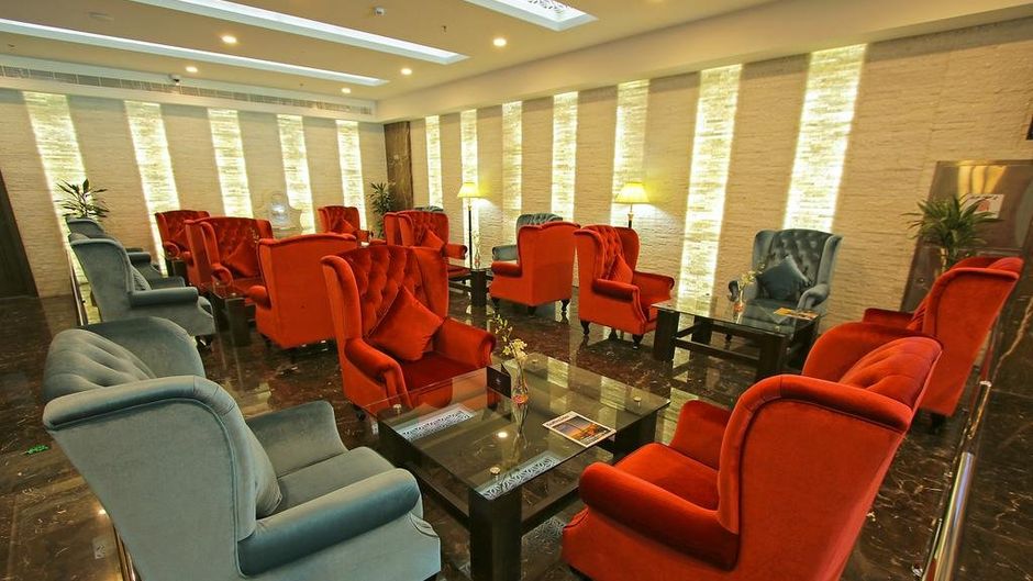 Park Regis Lotus Hotel Lobby