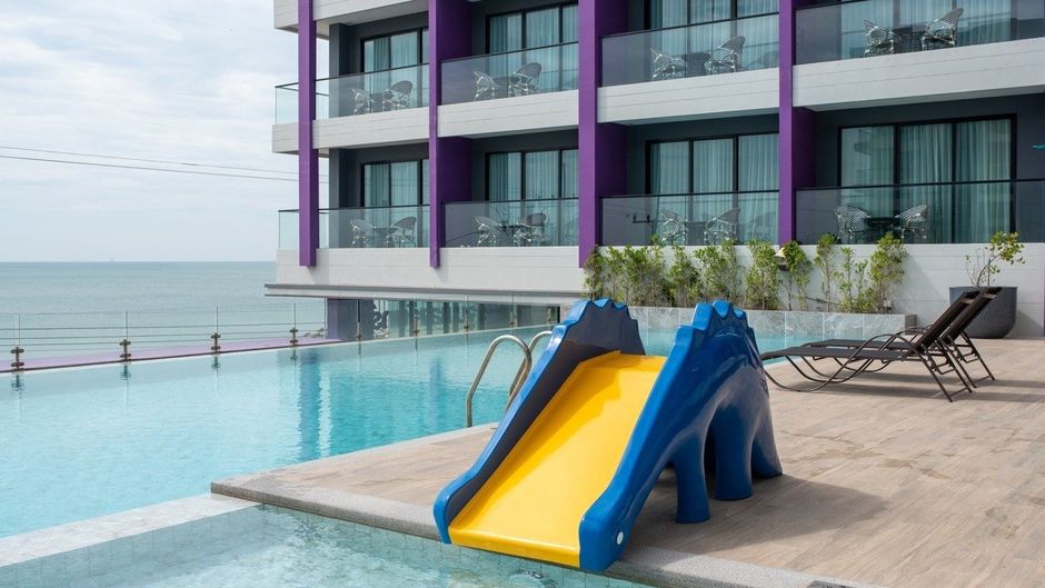 Fortune Hotel Saengchan Beach Pool