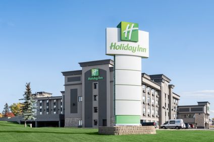 Holiday Inn Calgary Airport
