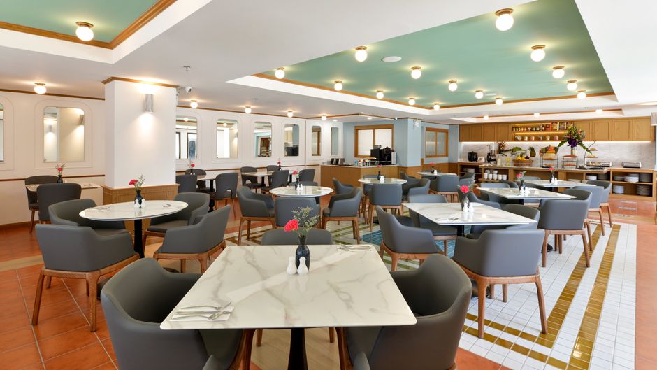 Oakwood Hotel & Residence Bangkok Restaurant