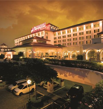 Waterfront Airport Hotel & Casino