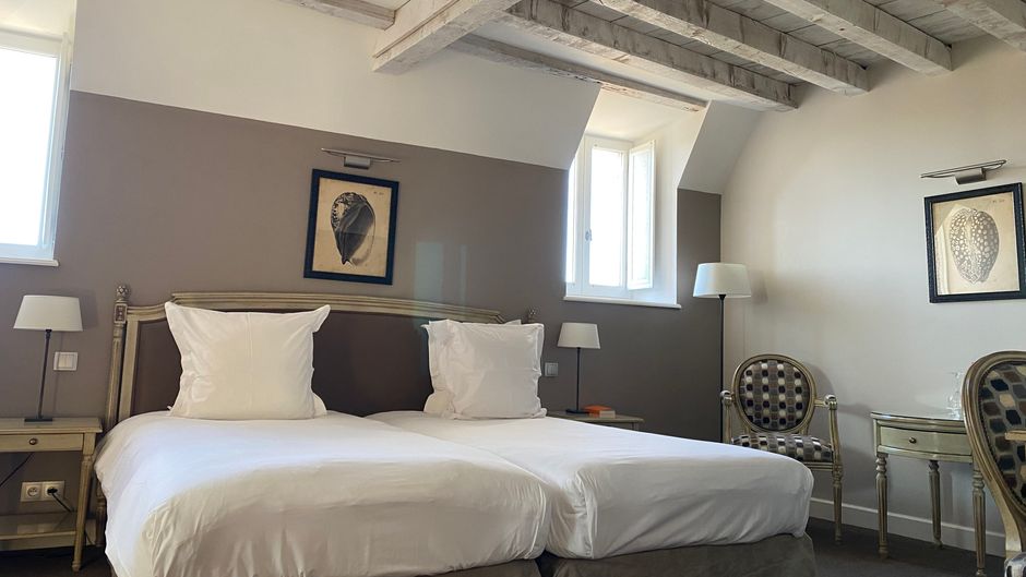Chateau de Ste Sabine Suite