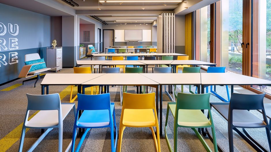 Moxy Luxembourg Airport Meeting