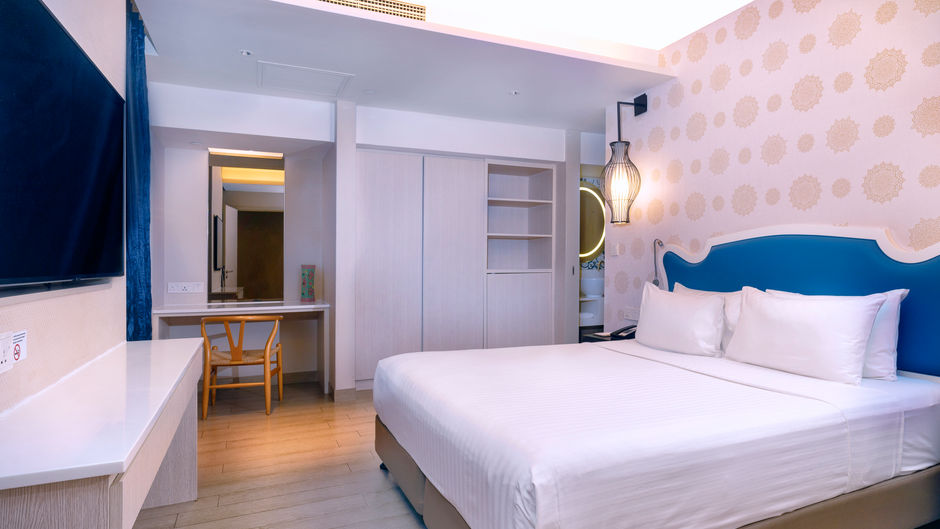 Village Hotel Katong Suite
