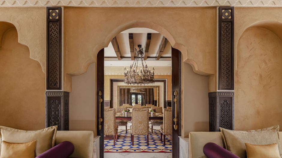 Sharq Village & Spa Suite