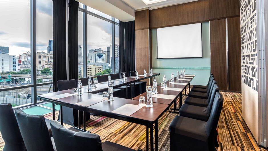 Four Points Bangkok Ploenchit Meeting