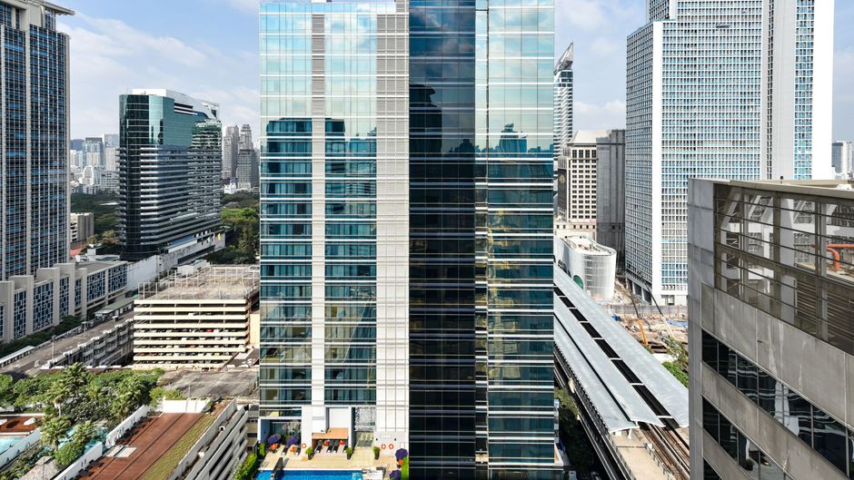 Four Points Bangkok Ploenchit Exterior