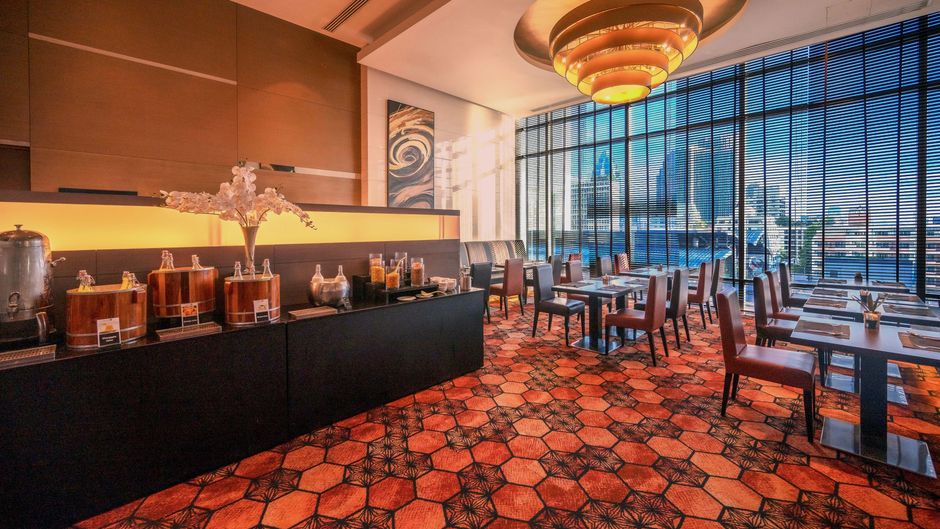 Four Points Bangkok Ploenchit Restaurant