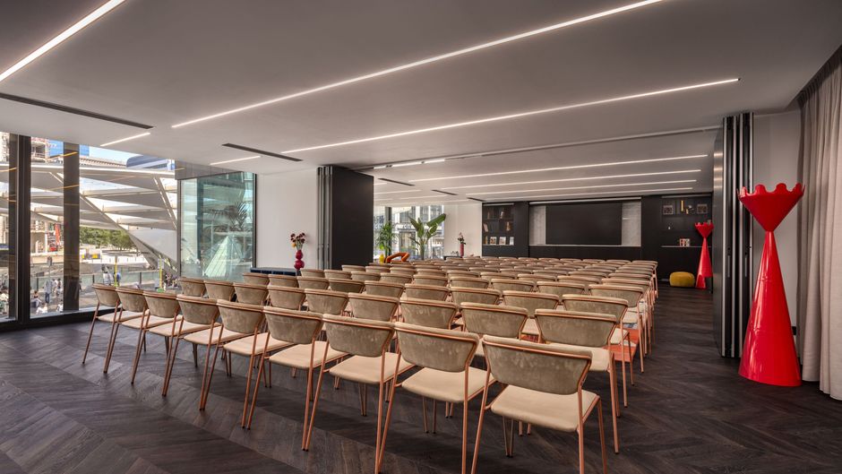 Cardo Brussels Hotel Meeting