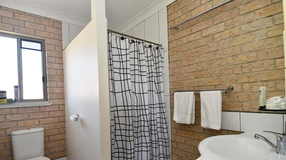 Kennedy Drive Motel Room