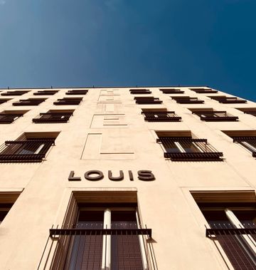 Louis Hotel